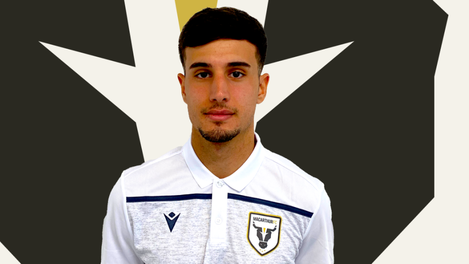 Martis signs