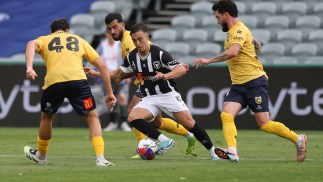 Bulls Collect One Point in Gosford